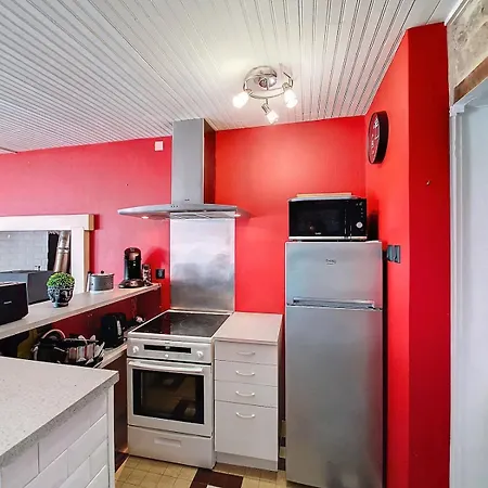Holiday home Charming Breton House For 4 People